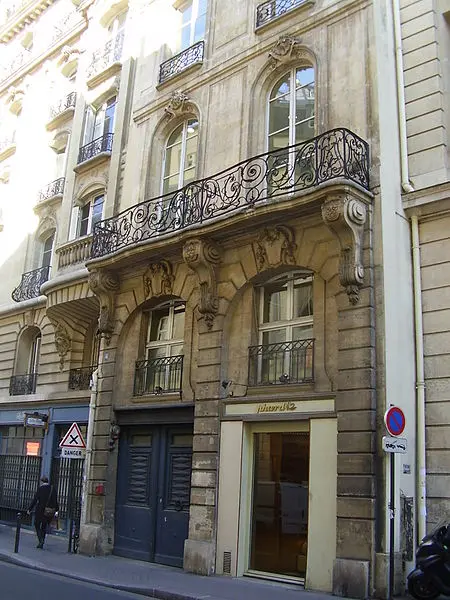Foto di Building del 18 ° secolo, noto come Hôtel de la Feuillade - Remi Mathis - © Creative Commons (https://creativecommons.org/licenses/by-sa/4.0/deed.fr)