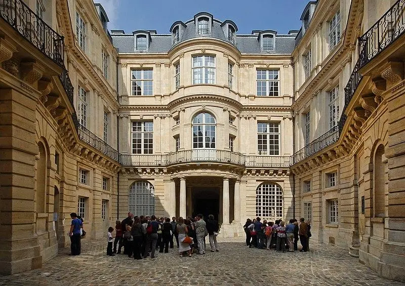 Foto de Hôtel de Beauvais, Tribunal Administrativo de Apelaciones actualmente de París - Stéphane Touraine - © Creative Commons (https://creativecommons.org/licenses/by-sa/4.0/deed.fr)