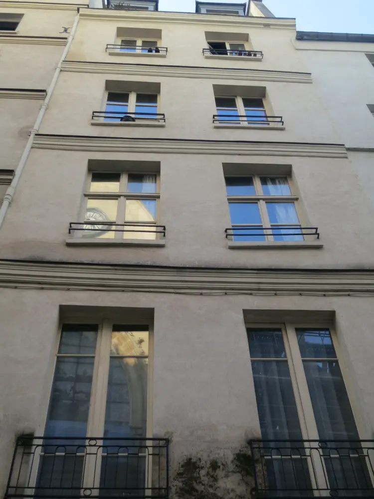 Foto de Edificio - Sous licence Creative Commons (https://creativecommons.org/licenses/by-sa/4.0/deed.fr) - Par Fabio Gargano - © Creative Commons (https://creativecommons.org/licenses/by-sa/4.0/deed.fr)