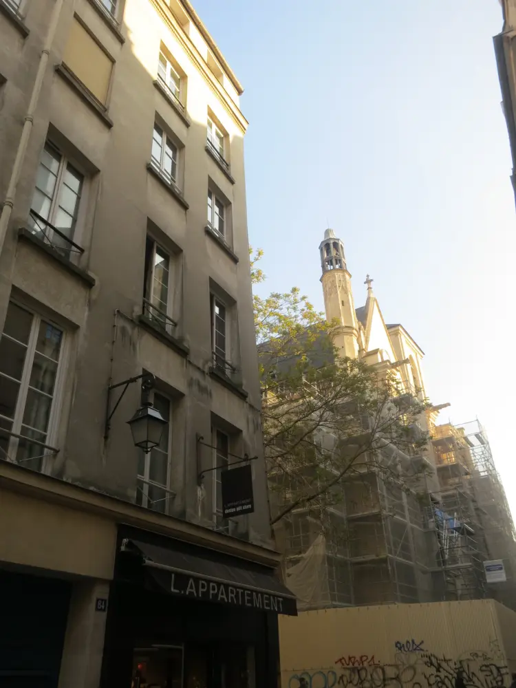 Foto de Edificio - Sous licence Creative Commons (https://creativecommons.org/licenses/by-sa/4.0/deed.fr) - Par Fabio Gargano - © Creative Commons (https://creativecommons.org/licenses/by-sa/4.0/deed.fr)