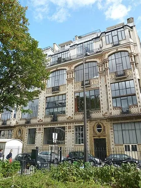 Picture of Building - Jmgobet - © Creative Commons (https://creativecommons.org/licenses/by-sa/4.0/deed.fr)