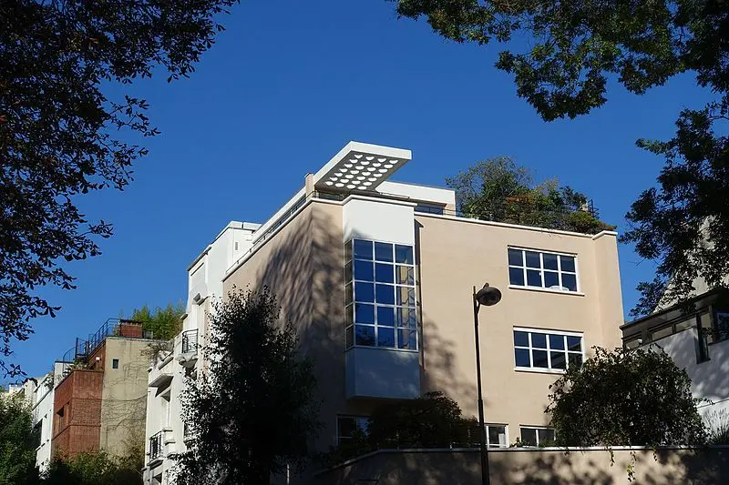 Picture of Guggenbuhl house - Guilhem Vellut from Paris, France - © Creative Commons (https://creativecommons.org/licenses/by-sa/4.0/deed.fr)