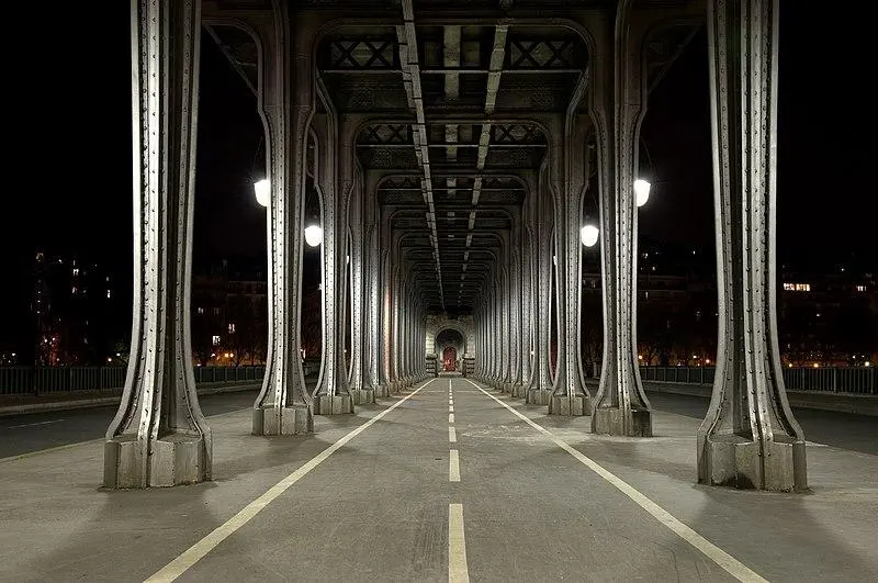 Foto von Bir-Hakeim Brücke - Bruxelles5 - © Creative Commons (https://creativecommons.org/licenses/by-sa/4.0/deed.fr)