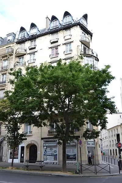 Foto de Edificio Jassédé - CVB - © Creative Commons (https://creativecommons.org/licenses/by-sa/4.0/deed.fr)