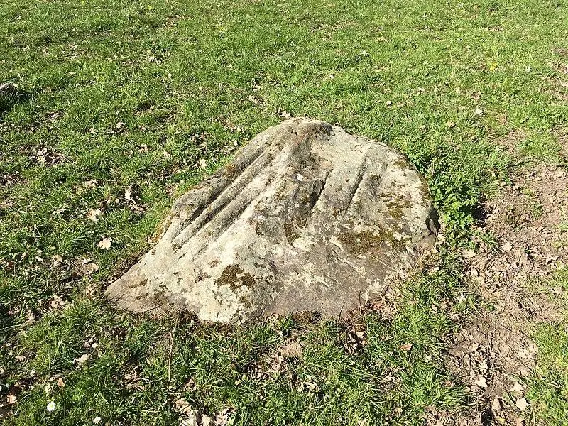 Foto von Roche Politur mit Teufel - Narnodel - © Creative Commons (https://creativecommons.org/licenses/by-sa/4.0/deed.fr)