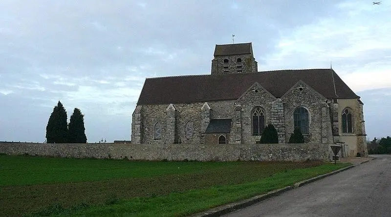 Foto di Chiesa di Saint-Victor - Yann Gwilhoù - © Creative Commons (https://creativecommons.org/licenses/by-sa/4.0/deed.fr)