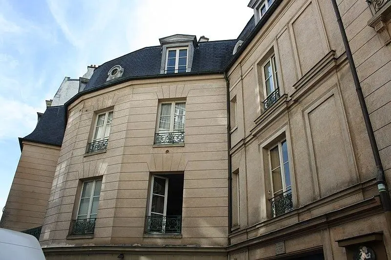 Photo de Hôtel de Villeroy (ancien) - Lionel Allorge - © Creative Commons (https://creativecommons.org/licenses/by-sa/4.0/deed.fr)