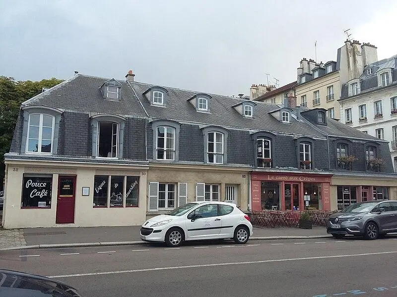 Photo de Immeubles - OpesMentis - © Creative Commons (https://creativecommons.org/licenses/by-sa/4.0/deed.fr)