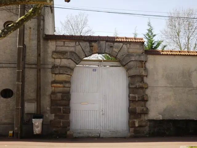 Foto de Edificio - Sous licence Creative Commons (https://creativecommons.org/licenses/by-sa/4.0/deed.fr) - Par Cyrilb1881 - © Creative Commons (https://creativecommons.org/licenses/by-sa/4.0/deed.fr)