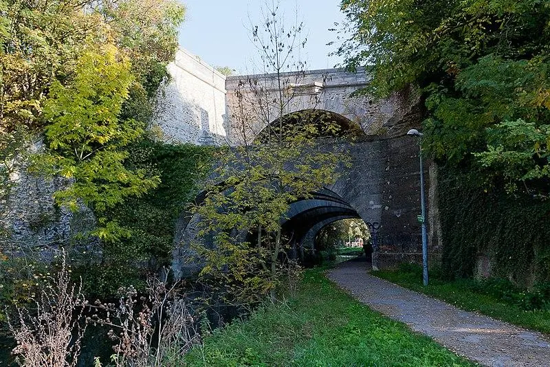 Foto de Pont des belle-fuentes - Deletere - © Creative Commons (https://creativecommons.org/licenses/by-sa/4.0/deed.fr)