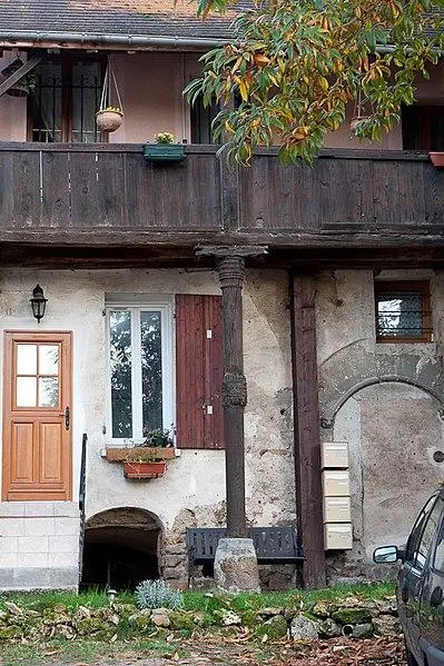 Foto di Abbey (vecchio) - Deletere - © Creative Commons (https://creativecommons.org/licenses/by-sa/4.0/deed.fr)