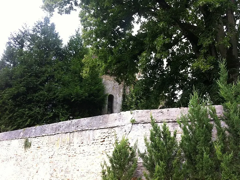 Foto di Priorato (vecchio) - Martial BACQUET - © Creative Commons (https://creativecommons.org/licenses/by-sa/4.0/deed.fr)