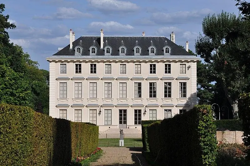 Foto von Schloss - Moonik - © Creative Commons (https://creativecommons.org/licenses/by-sa/4.0/deed.fr)