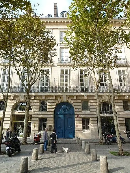 Foto von Haus bekannt als Servandoni - Jmgobet - © Creative Commons (https://creativecommons.org/licenses/by-sa/4.0/deed.fr)