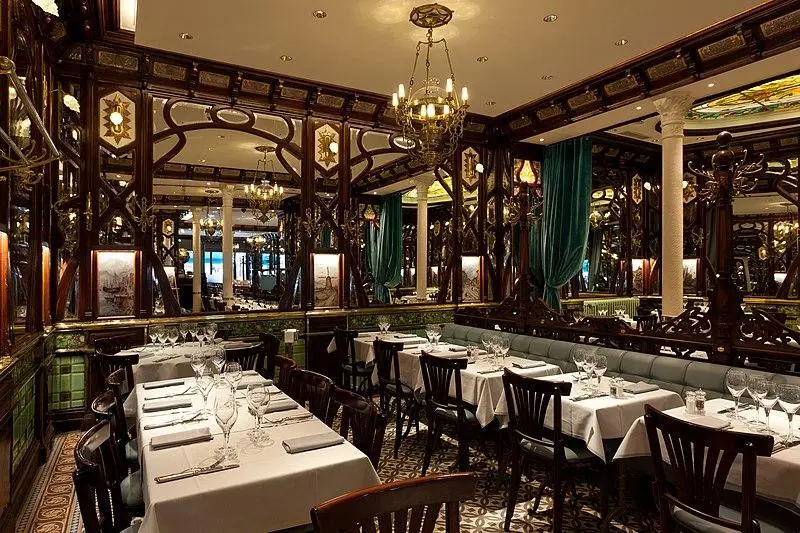 Foto von Ehemalige Chartier -Brühe, derzeit Restaurant Le Vaenende - Brasserie Vagenende - © Creative Commons (https://creativecommons.org/licenses/by-sa/4.0/deed.fr)
