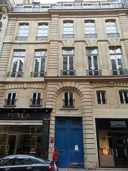 Foto de Edificio - Zoya - © Creative Commons (https://creativecommons.org/licenses/by-sa/4.0/deed.fr)