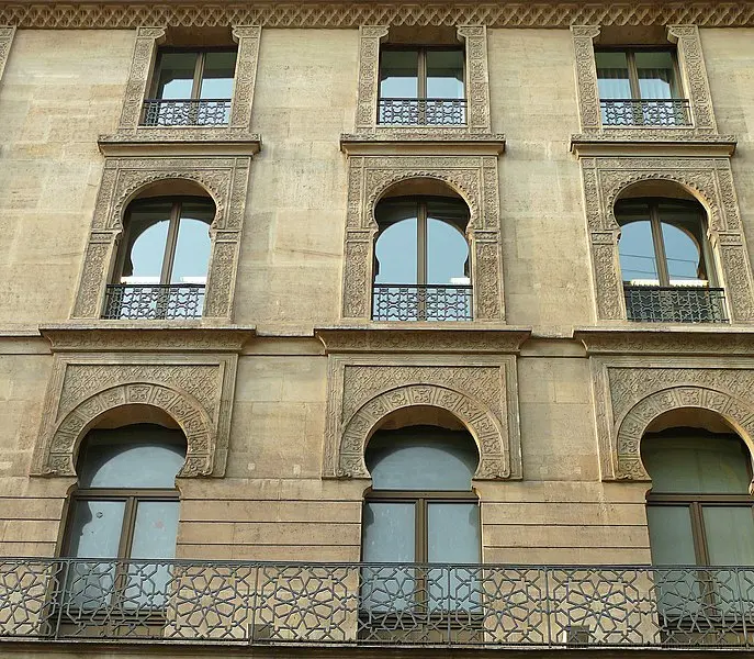 Foto di Edificio (vecchi bagni turchi) - MOSSOT - © Creative Commons (https://creativecommons.org/licenses/by-sa/4.0/deed.fr)
