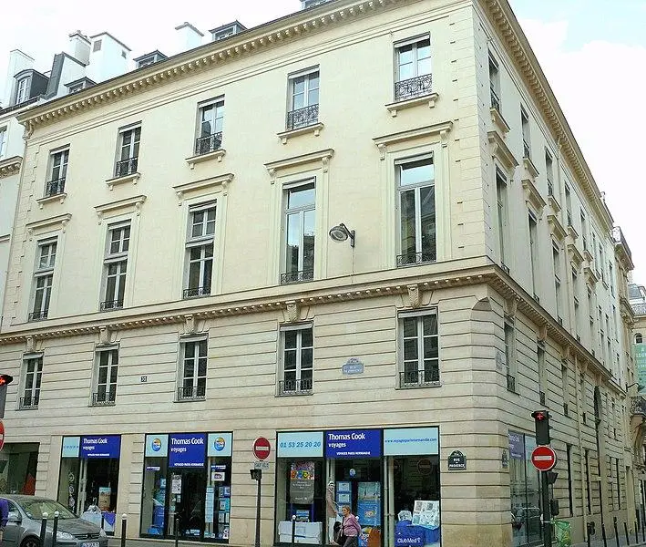 Foto von Gebäude - MOSSOT - © Creative Commons (https://creativecommons.org/licenses/by-sa/4.0/deed.fr)