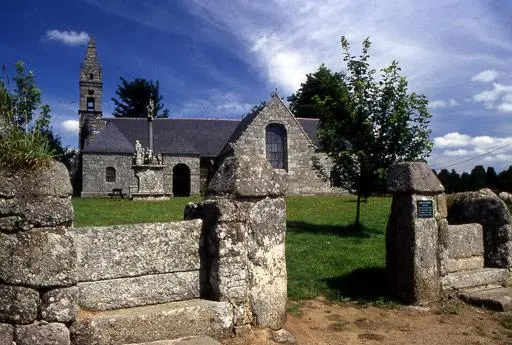 Picture of Saint-Blaise chapel and its cemetery - Original téléversé par Ifernyen sur Wikipédia fran - © Creative Commons (https://creativecommons.org/licenses/by-sa/4.0/deed.fr)
