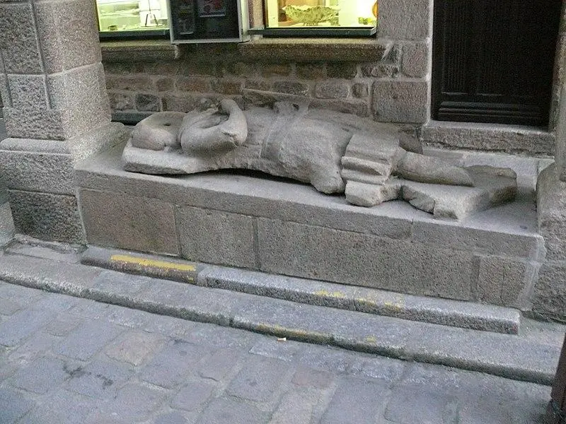 Picture of House known as recumbent - DamTESC - © Creative Commons (https://creativecommons.org/licenses/by-sa/4.0/deed.fr)