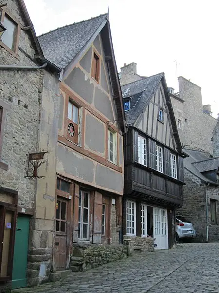 Picture of Home - Xfigpower - © Creative Commons (https://creativecommons.org/licenses/by-sa/4.0/deed.fr)