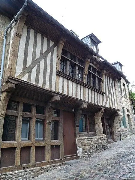 Picture of Home - Toniouf - © Creative Commons (https://creativecommons.org/licenses/by-sa/4.0/deed.fr)