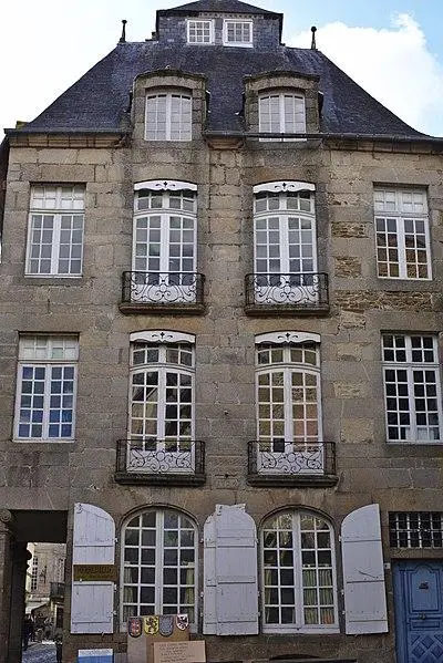 Picture of Home - Pymouss - © Creative Commons (https://creativecommons.org/licenses/by-sa/4.0/deed.fr)