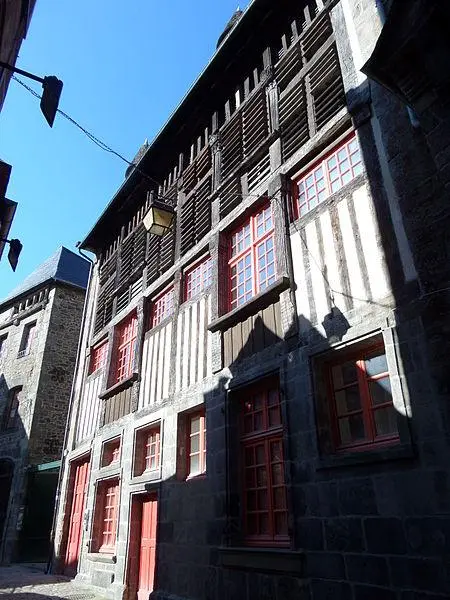 Picture of Home - Whiteredge - © Creative Commons (https://creativecommons.org/licenses/by-sa/4.0/deed.fr)