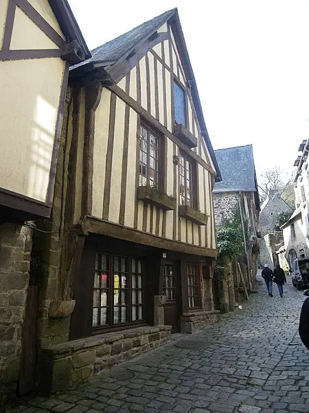 Foto di Casa - chisloup - © Creative Commons (https://creativecommons.org/licenses/by-sa/4.0/deed.fr)