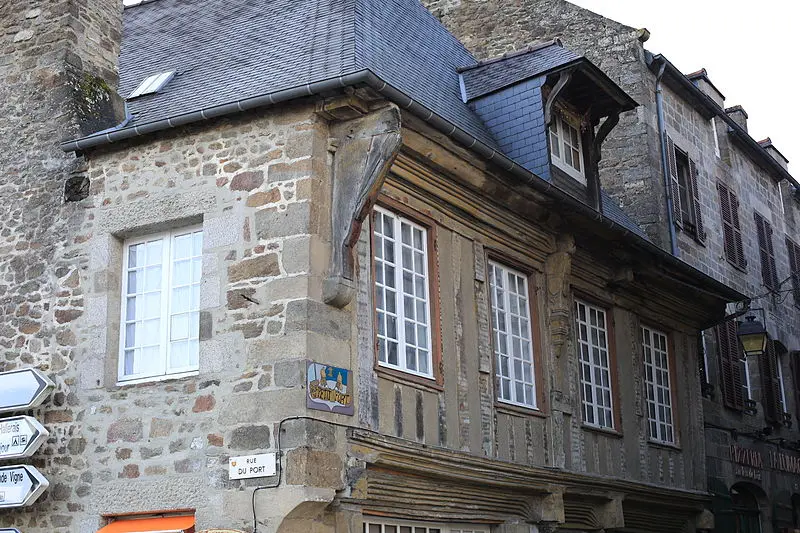Picture of Home - Pymouss - © Creative Commons (https://creativecommons.org/licenses/by-sa/4.0/deed.fr)
