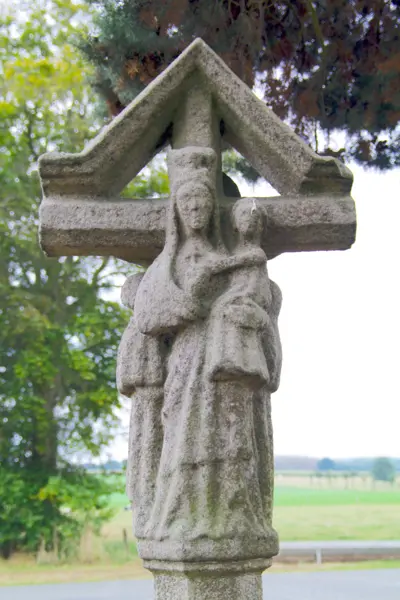 Picture of Macquerel cross - Dolly11 - © Creative Commons (https://creativecommons.org/licenses/by-sa/4.0/deed.fr)