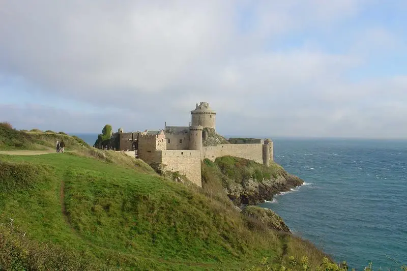 Foto di Latte forte - POP Plateforme Ouverte du Patrimoine / Base Mérimée - © Ministère de la Culture (France), Médiathèque du patrimoine et de la photographie, droits réservés