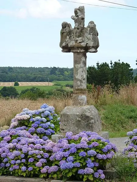 Picture of Calvary - Crepi22 - © Creative Commons (https://creativecommons.org/licenses/by-sa/4.0/deed.fr)