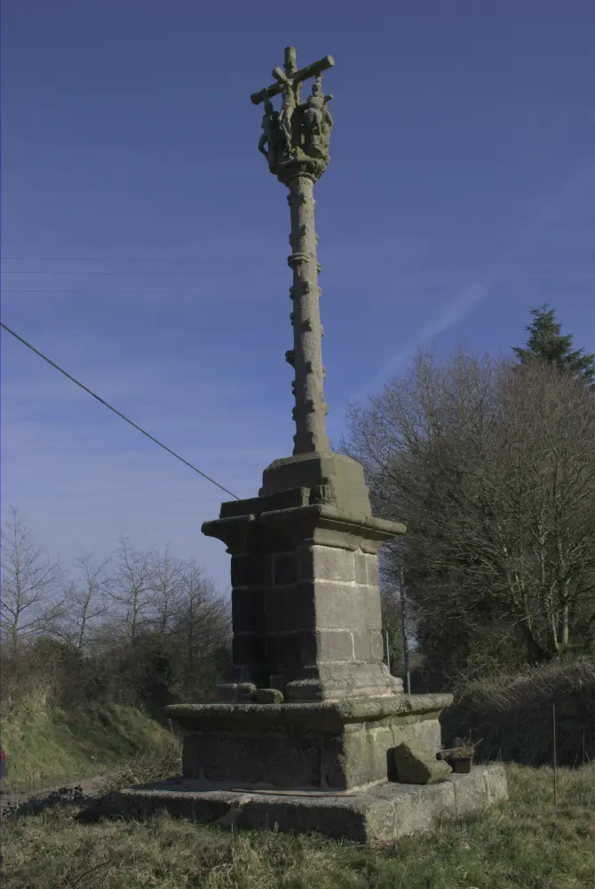 Picture of Calvary of the village of Kerlégan - Sous licence Creative Commons (https://creativecommons.org/licenses/by-sa/4.0/deed.fr) - Par Msansm1 - © Creative Commons (https://creativecommons.org/licenses/by-sa/4.0/deed.fr)
