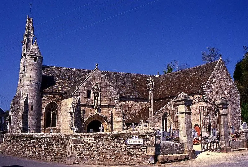 Picture of Saint-Loup Church - Auteur inconnu - © Creative Commons (https://creativecommons.org/licenses/by-sa/4.0/deed.fr)