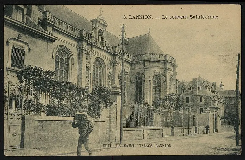 Picture of Convent - Auteur inconnu - © Creative Commons (https://creativecommons.org/licenses/by-sa/4.0/deed.fr)