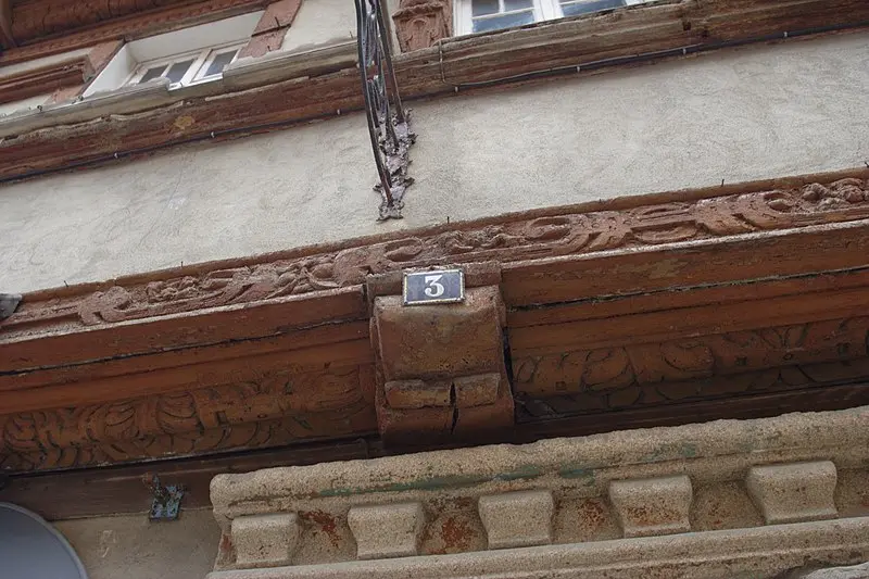 Picture of Building - Pymouss - © Creative Commons (https://creativecommons.org/licenses/by-sa/4.0/deed.fr)