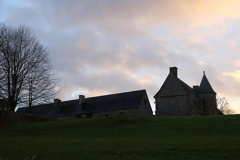 Picture of Kerprigent manor - Creasy - © Creative Commons (https://creativecommons.org/licenses/by-sa/4.0/deed.fr)