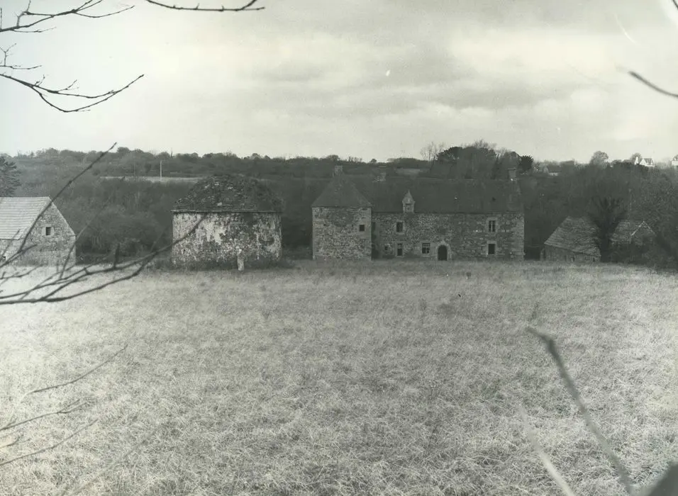 Picture of Kerprigent manor - POP Plateforme Ouverte du Patrimoine / Base Mérimée - © Ministère de la Culture (France), Médiathèque du patrimoine et de la photographie, tous droits réservés