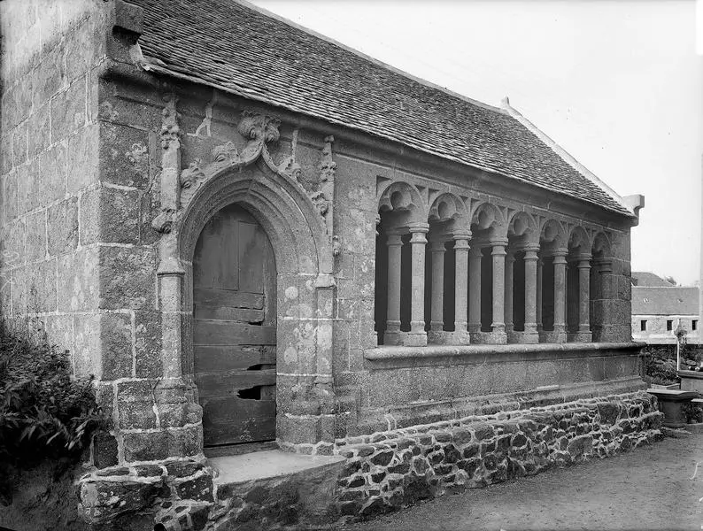 Picture of Ossuary - POP Plateforme Ouverte du Patrimoine / Base Mérimée - © Ministère de la Culture (France), Médiathèque du patrimoine et de la photographie, diffusion RMN-GP