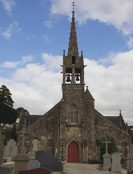 Foto di Chiesa e cimitero di Saint-Hernin - Eurasia21eu - © Creative Commons (https://creativecommons.org/licenses/by-sa/4.0/deed.fr)