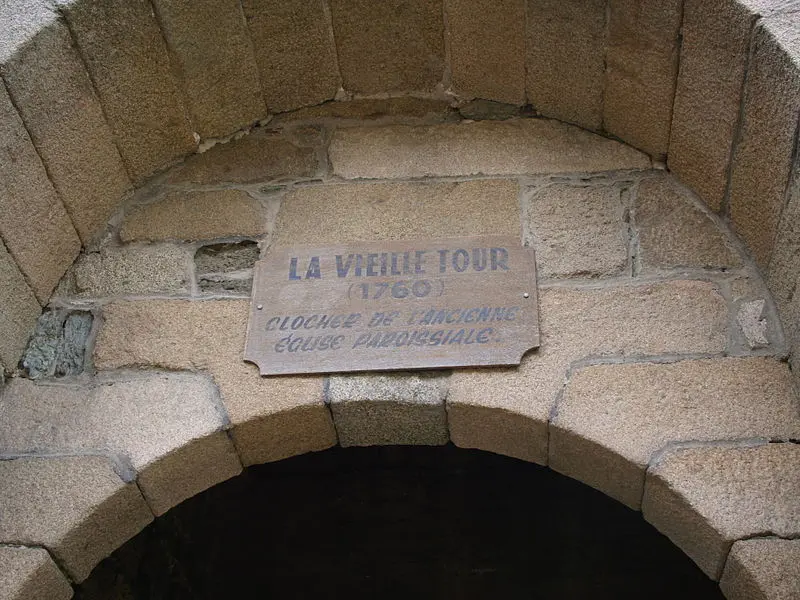 Foto di Vecchia chiesa - Pierre Rudloff - © Creative Commons (https://creativecommons.org/licenses/by-sa/4.0/deed.fr)