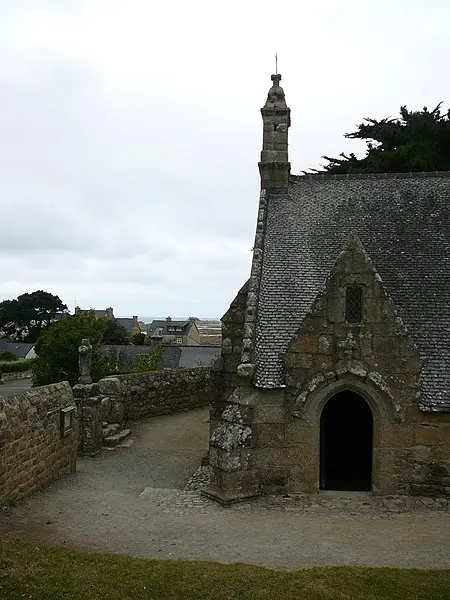 Picture of Port-Blanc chapel - Pierre Hardy - © Creative Commons (https://creativecommons.org/licenses/by-sa/4.0/deed.fr)