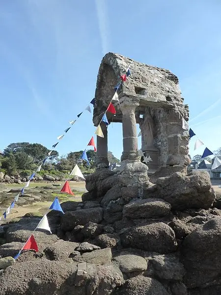 Picture of Oratory of Saint-Guirec, in Ploumanac'h - Jacques Le Letty - © Creative Commons (https://creativecommons.org/licenses/by-sa/4.0/deed.fr)