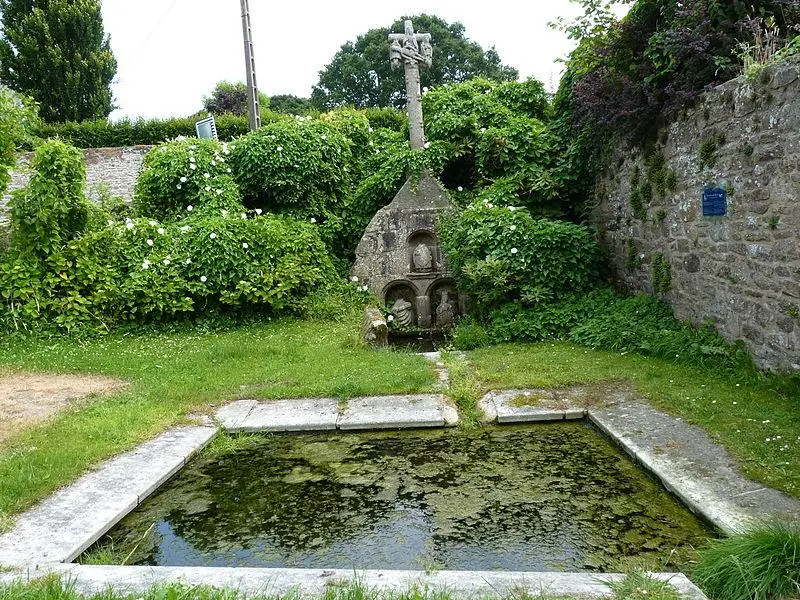 Foto di Calvary-Fontaine - Crepi22 - © Creative Commons (https://creativecommons.org/licenses/by-sa/4.0/deed.fr)
