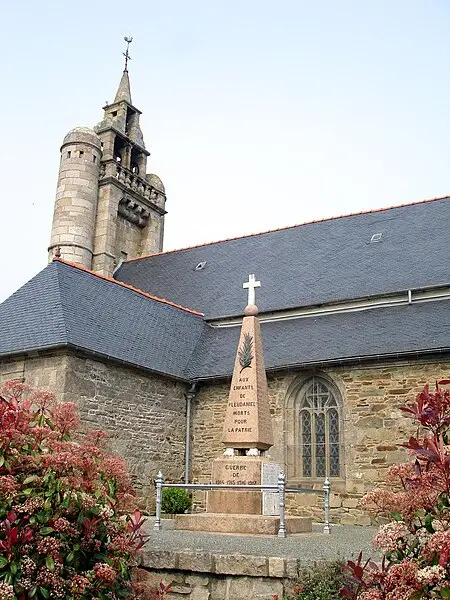 Foto di Chiesa di Saint-Pierre - Clicsouris - © Creative Commons (https://creativecommons.org/licenses/by-sa/4.0/deed.fr)