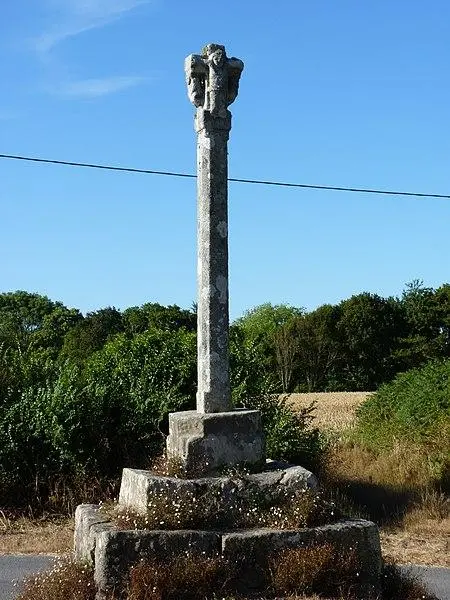 Foto di Cross of Saint-Samson - Crepi22 - © Creative Commons (https://creativecommons.org/licenses/by-sa/4.0/deed.fr)