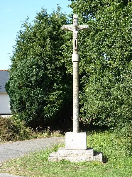 Picture of 18th century cross - Crepi22 - © Creative Commons (https://creativecommons.org/licenses/by-sa/4.0/deed.fr)