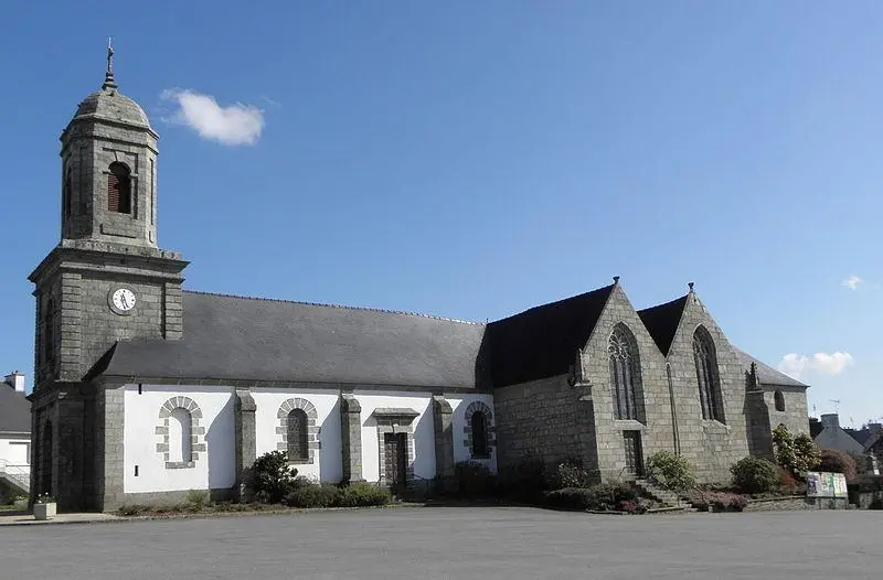 Picture of Saint-Pierre Church - GO69 - © Creative Commons (https://creativecommons.org/licenses/by-sa/4.0/deed.fr)