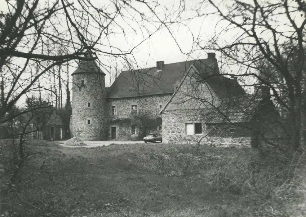 Foto di Chiostro - POP Plateforme Ouverte du Patrimoine / Base Mérimée - © Ministère de la Culture (France), Médiathèque du patrimoine et de la photographie, tous droits réservés